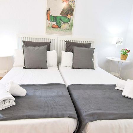 Letmalaga Economy Compas Apartment Luaran gambar