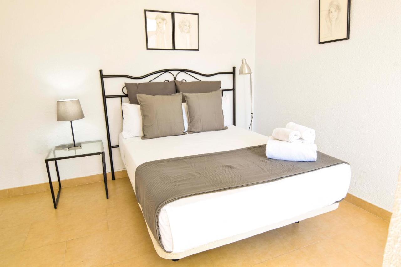 Letmalaga Economy Compas Apartment Luaran gambar
