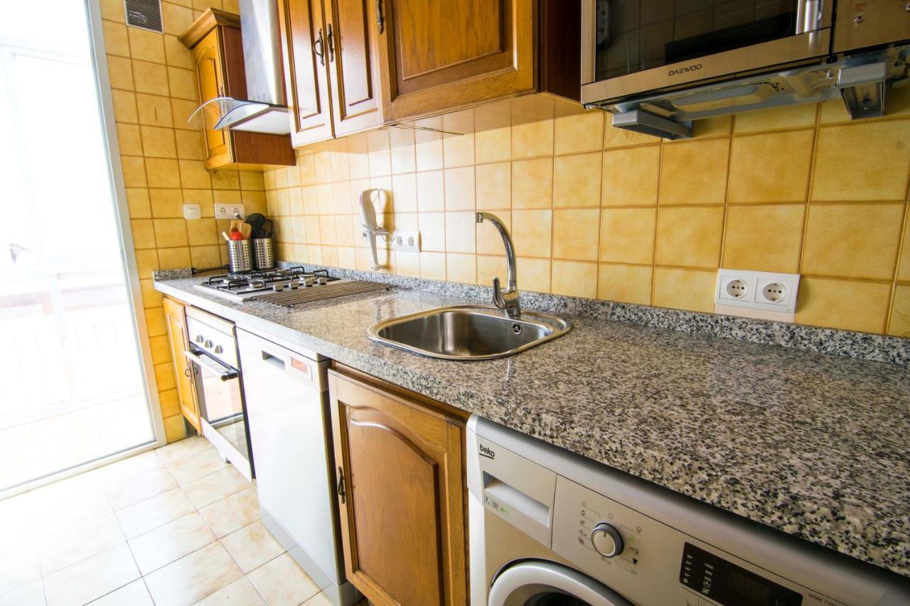 Letmalaga Economy Compas Apartment Luaran gambar