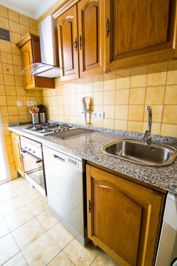 Letmalaga Economy Compas Apartment Luaran gambar