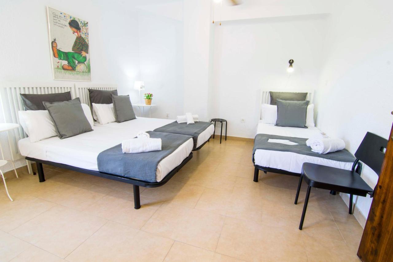 Letmalaga Economy Compas Apartment Luaran gambar
