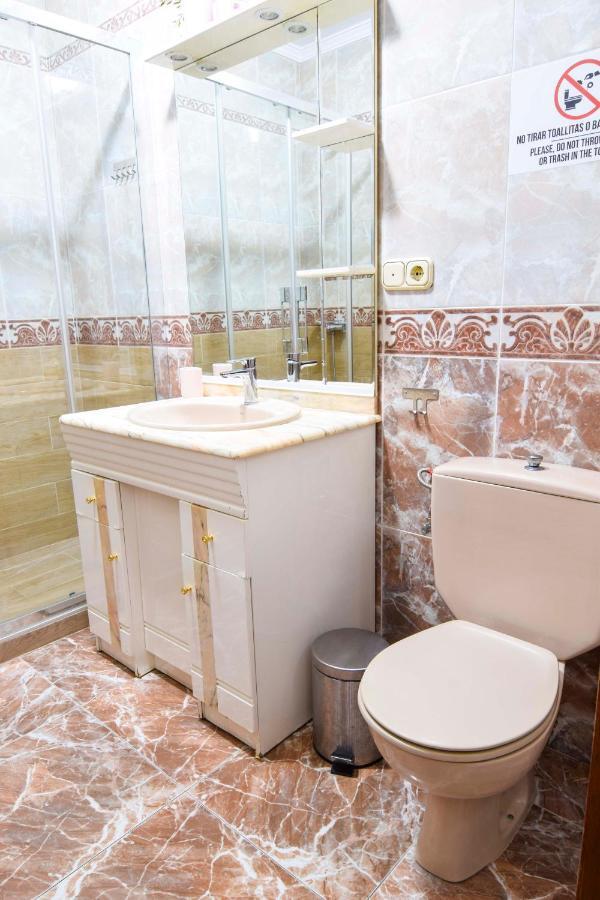 Letmalaga Economy Compas Apartment Luaran gambar